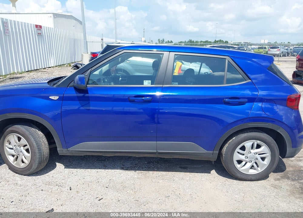 2024 HYUNDAI VENUE SE VIN: KMHRB8A38RU298677