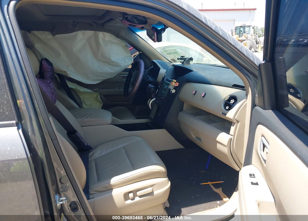 2009 HONDA PILOT EX-L VIN: 5FNYF48519B045939