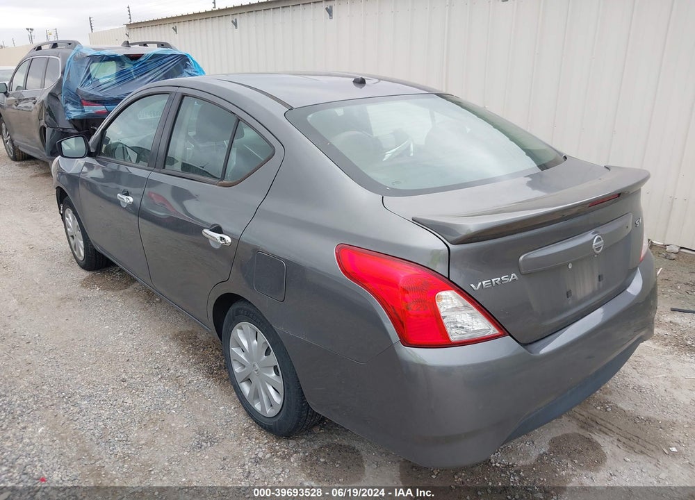 2017 NISSAN VERSA 1.6 SV VIN: 3N1CN7AP7HL861907