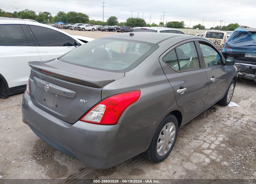 2017 NISSAN VERSA 1.6 SV VIN: 3N1CN7AP7HL861907