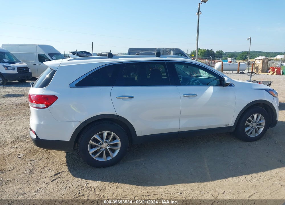 2016 KIA SORENTO 2.4L LX VIN: 5XYPGDA31GG108349