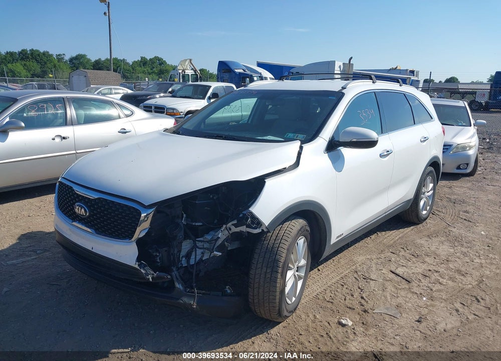 2016 KIA SORENTO 2.4L LX VIN: 5XYPGDA31GG108349