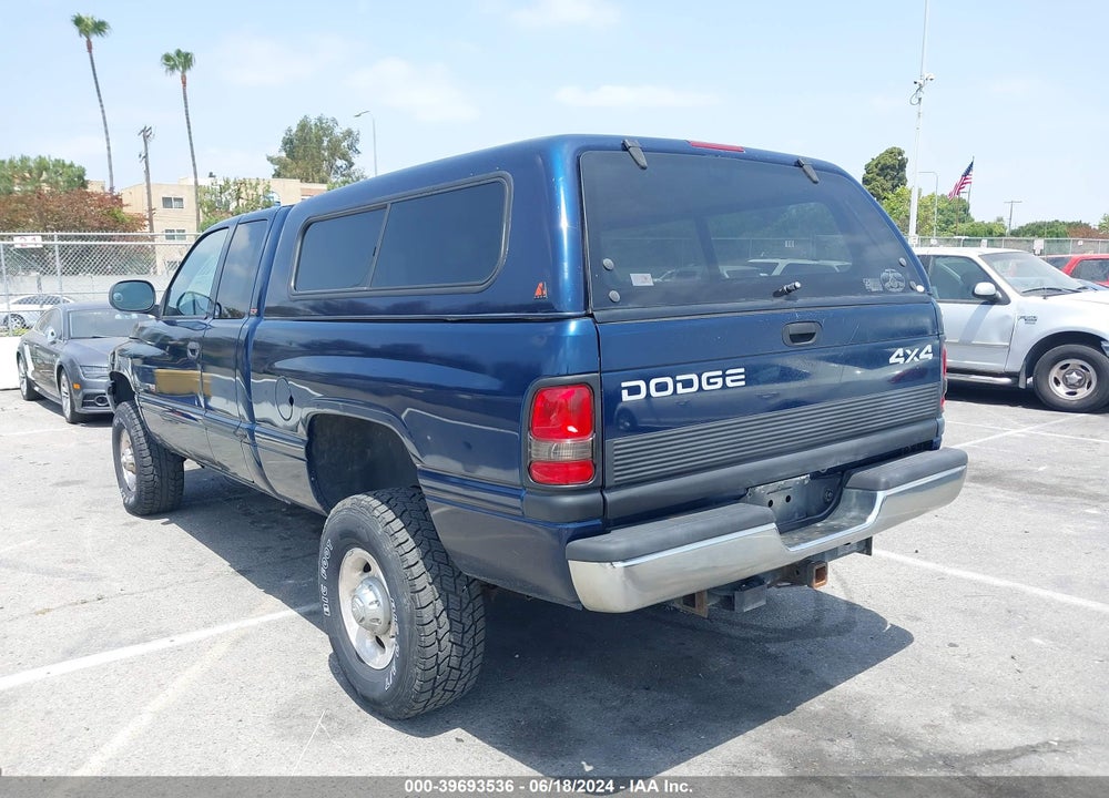 2001 DODGE RAM 2500 ST VIN: 1B7KF23W51J271408