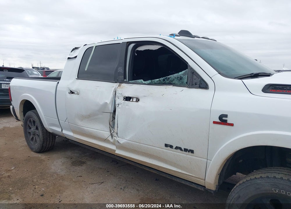 2022 RAM 2500 LAIE MEGA CAB 4X4 6'4 BOX VIN: 3C6UR5NL4NG316969