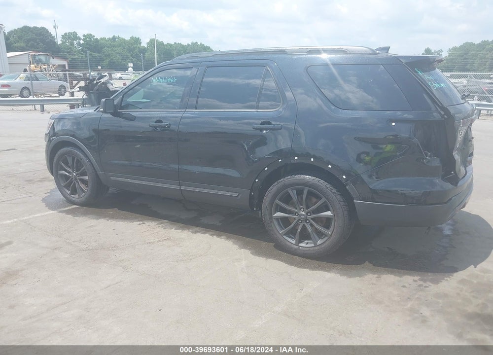 2017 FORD EXPLORER XLT VIN: 1FM5K7D8XHGD97370