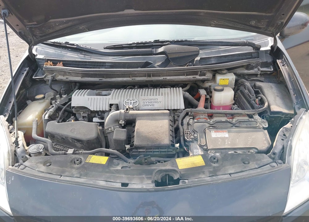2013 TOYOTA PRIUS THREE VIN: JTDKN3DU1D5553810