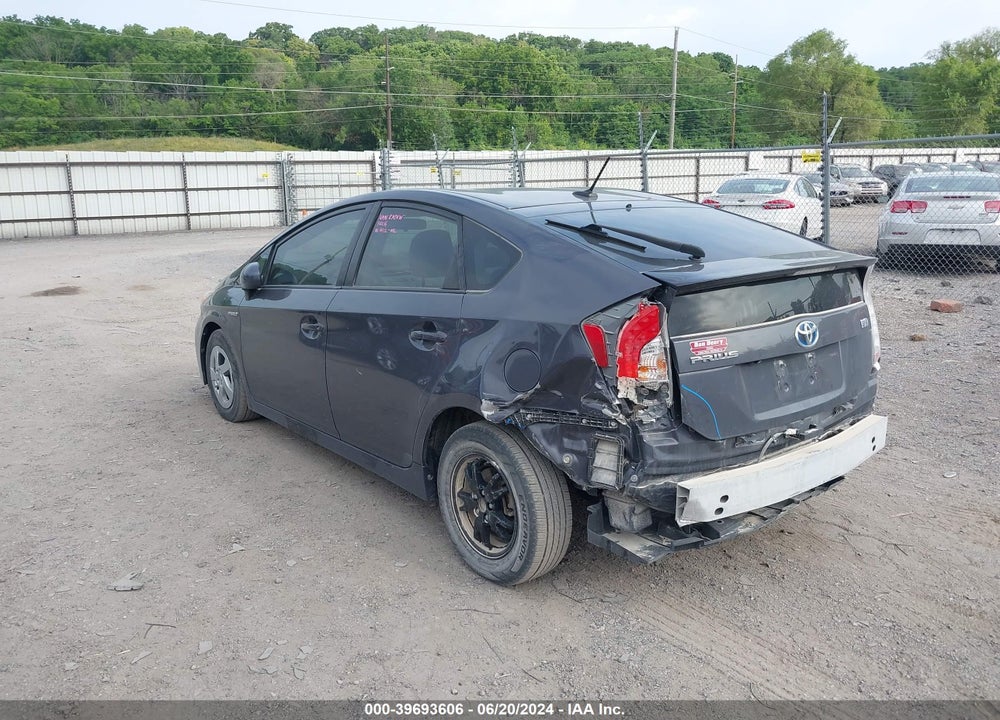 2013 TOYOTA PRIUS THREE VIN: JTDKN3DU1D5553810