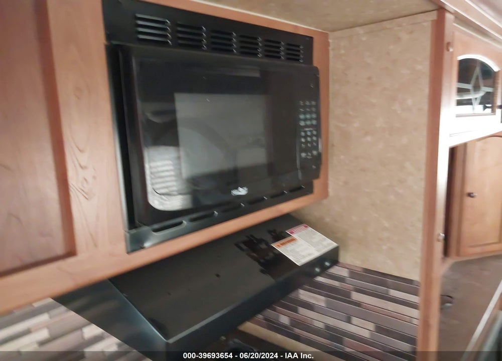2014 CROSSROADS RV SUNSET TRAIL RESERVE VIN: 4V0TC3228EB023144