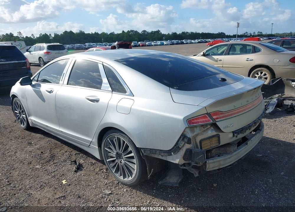 2015 LINCOLN MKZ HYBRID VIN: 3LN6L2LU0FR610156