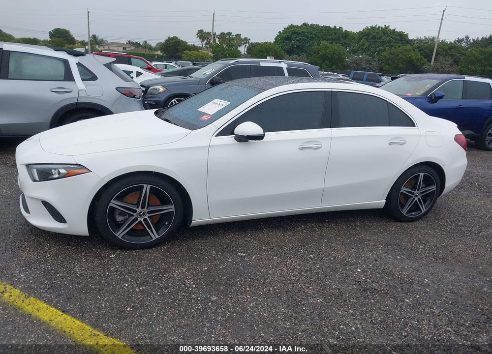 2020 MERCEDES-BENZ A 220 VIN: W1K3G4EB8LJ220727