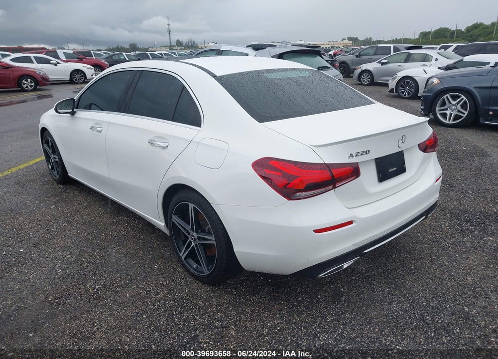2020 MERCEDES-BENZ A 220 VIN: W1K3G4EB8LJ220727