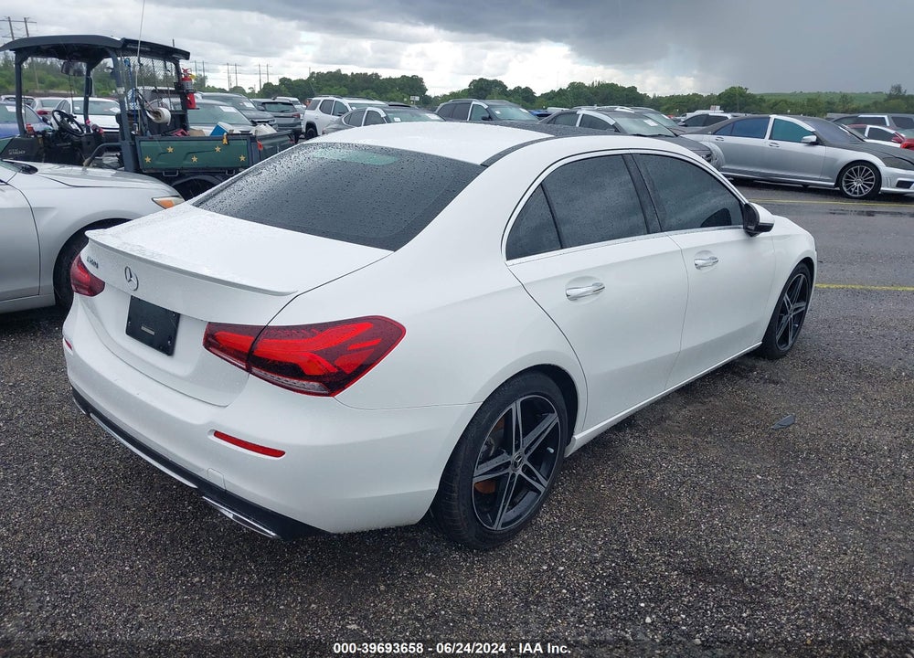 2020 MERCEDES-BENZ A 220 VIN: W1K3G4EB8LJ220727
