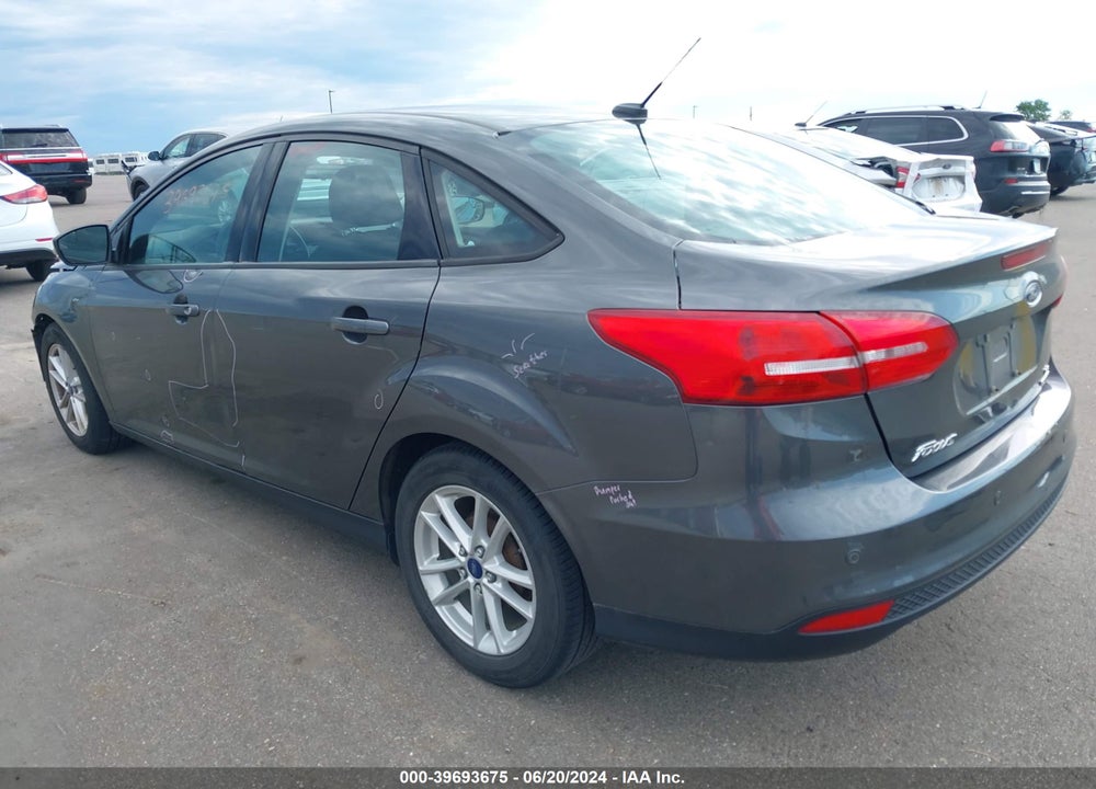 2015 FORD FOCUS SE VIN: 1FADP3F22FL376459