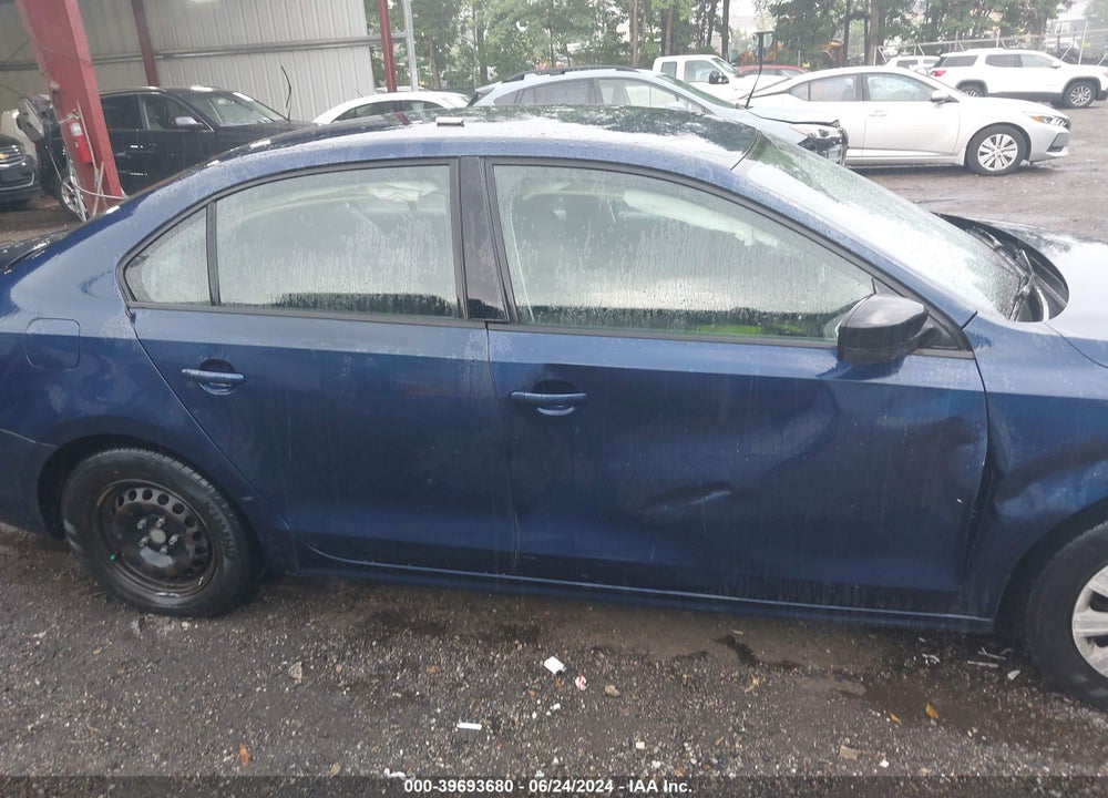 2014 VOLKSWAGEN JETTA 2.0L S VIN: 3VW2K7AJ9EM435314