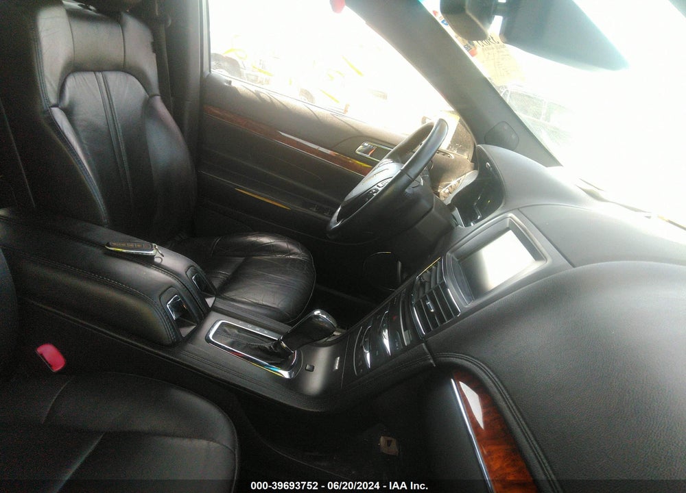 2014 LINCOLN MKT LIVERY VIN: 2LMHJ5NK6EBL54733