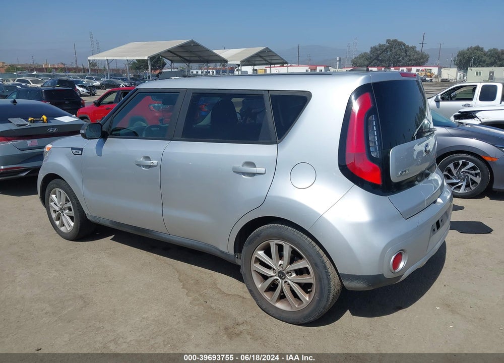 2018 KIA SOUL VIN: KNDJP3A56J7610201