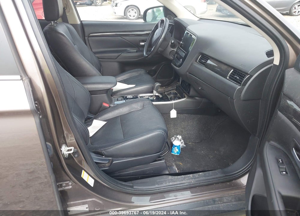2017 MITSUBISHI OUTLANDER SEL VIN: JA4AZ3A32HZ029568