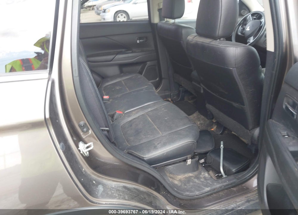 2017 MITSUBISHI OUTLANDER SEL VIN: JA4AZ3A32HZ029568