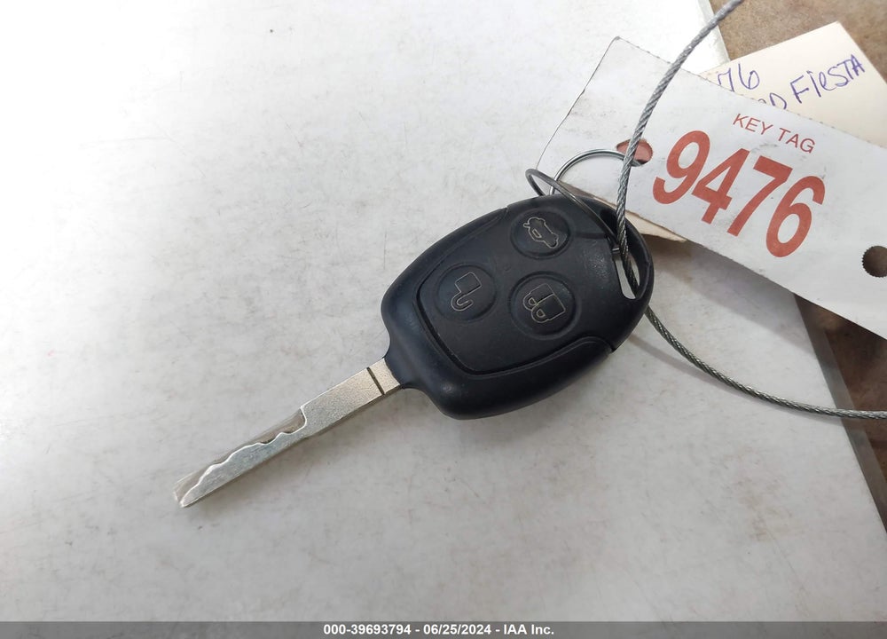 2014 FORD FIESTA SE VIN: 3FADP4BJ8EM191378