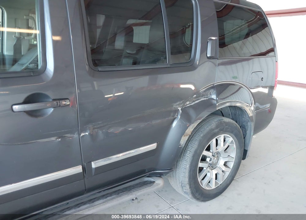 2012 NISSAN PATHFINDER LE VIN: 5N1AR1NB8CC630258