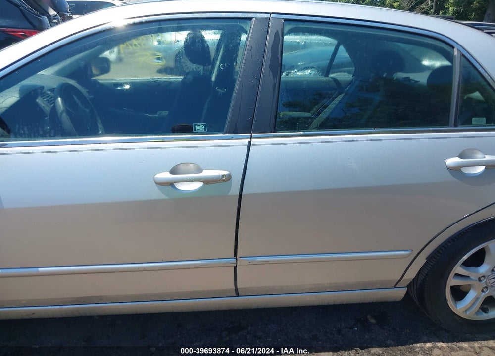2007 HONDA ACCORD 2.4 SE VIN: 1HGCM55337A105753