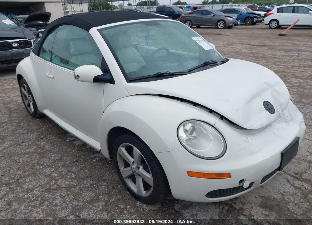 2007 VOLKSWAGEN NEW BEETLE TRIPLE WHITE VIN: 3VWFF31Y97M420746