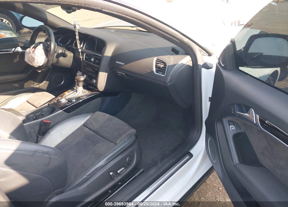 2016 AUDI A5 2.0T PREMIUM VIN: WAUM2AFRXGA026212