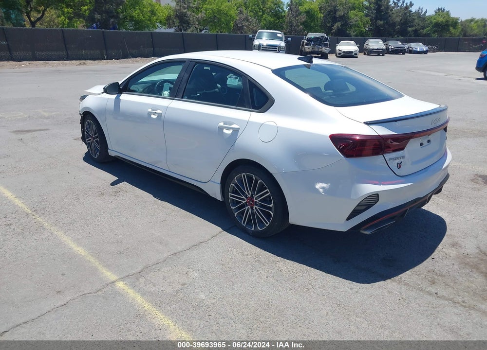 2022 KIA FORTE GT VIN: 3KPF44AC9NE493156