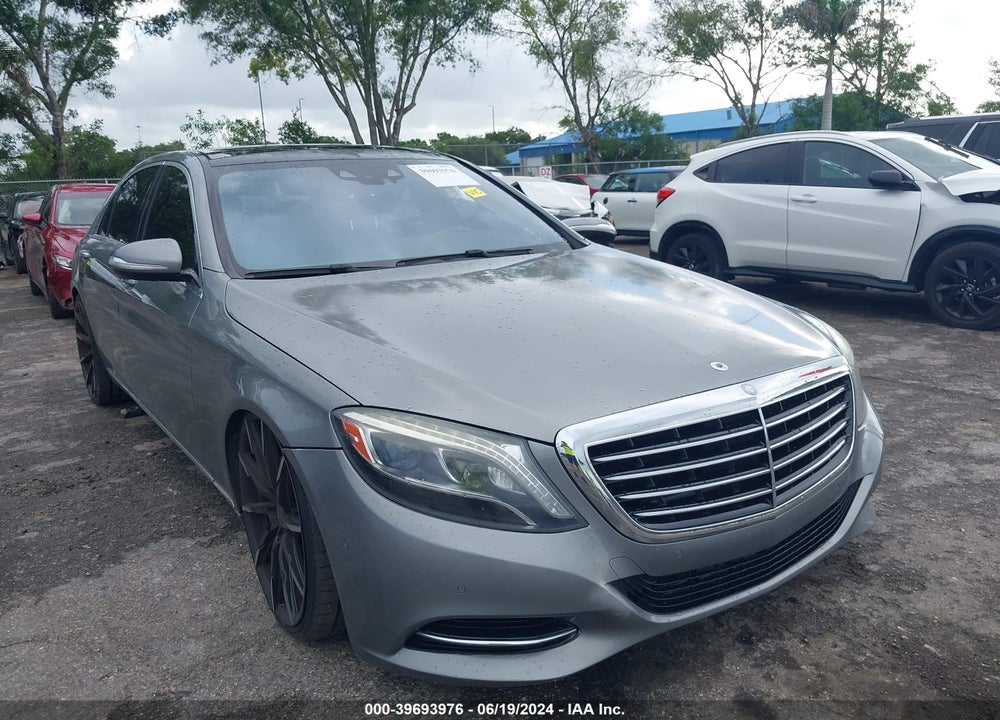 2015 MERCEDES-BENZ S 550 4MATIC VIN: WDDUG8FB9FA103592