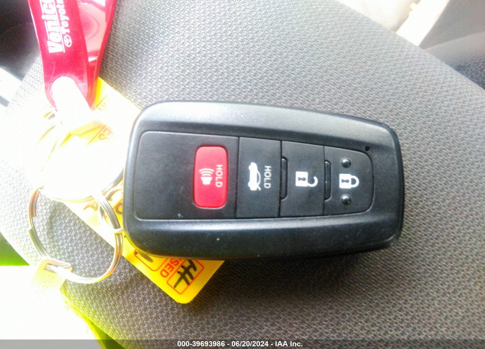 2022 TOYOTA COROLLA HYBRID LE VIN: JTDEAMDE3NJ059884