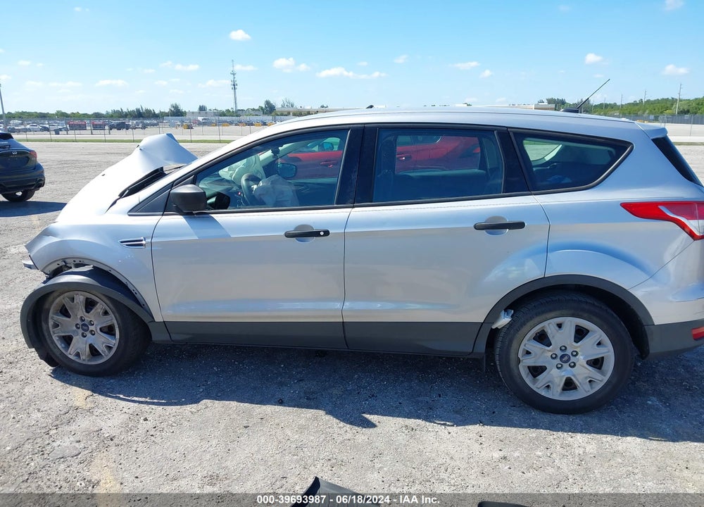 2015 FORD ESCAPE S VIN: 1FMCU0F75FUA14995