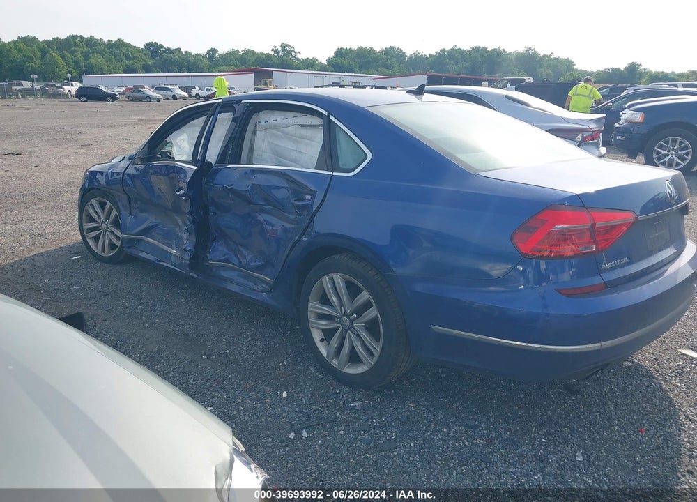 2016 VOLKSWAGEN PASSAT 1.8T SEL VIN: 1VWCT7A35GC064269