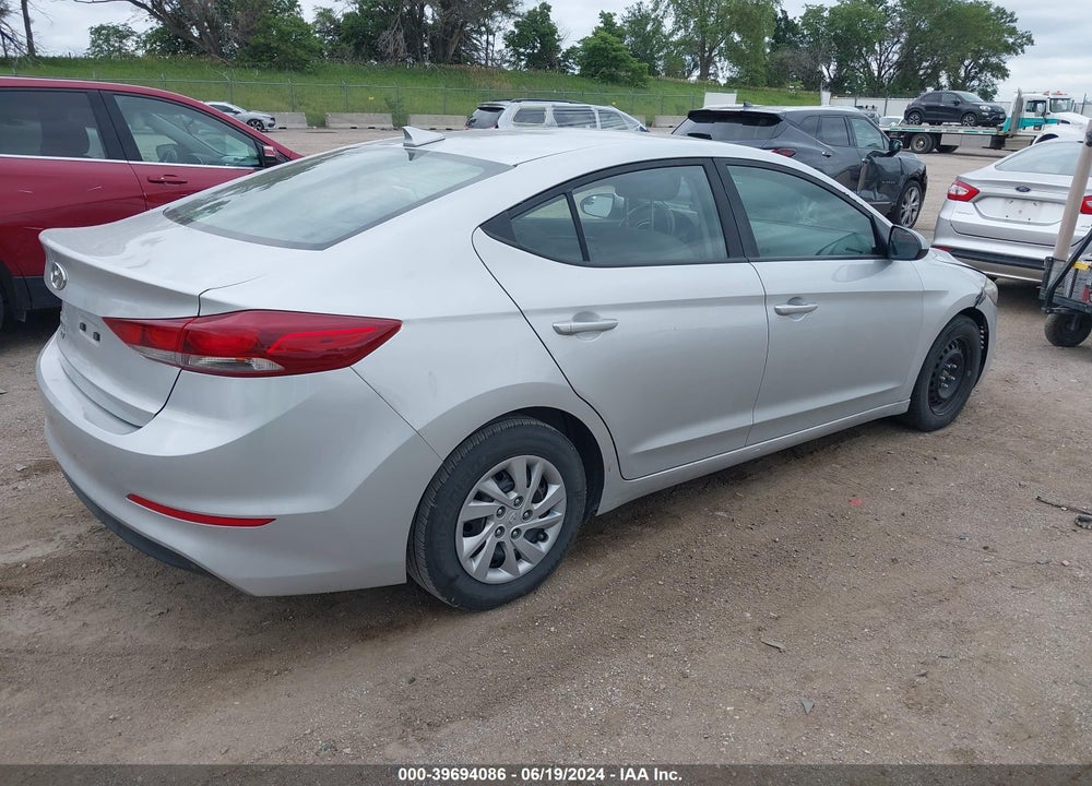 2017 HYUNDAI ELANTRA SE VIN: 5NPD74LF4HH150664