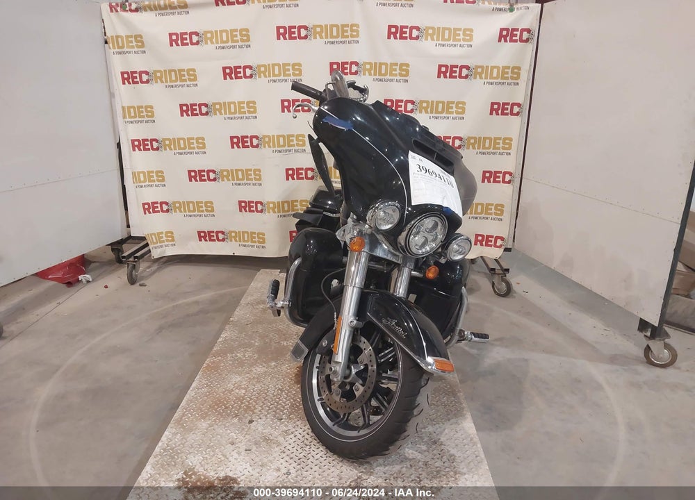 2016 HARLEY-DAVIDSON FLHTK ULTRA LIMITED VIN: 1HD1KEL15GB649399