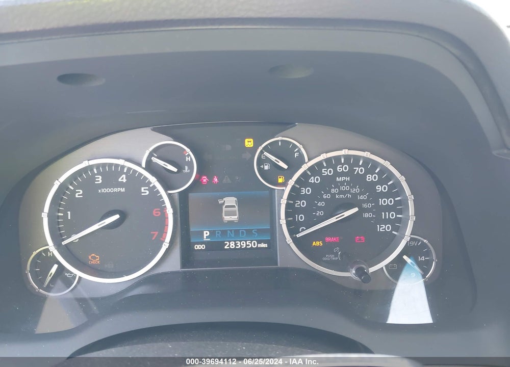 2014 TOYOTA TUNDRA SR5 5.7L V8 VIN: 5TFUW5F19EX394111
