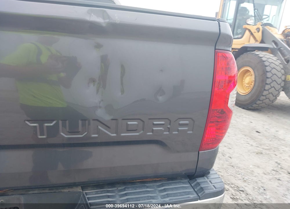 2014 TOYOTA TUNDRA SR5 5.7L V8 VIN: 5TFUW5F19EX394111