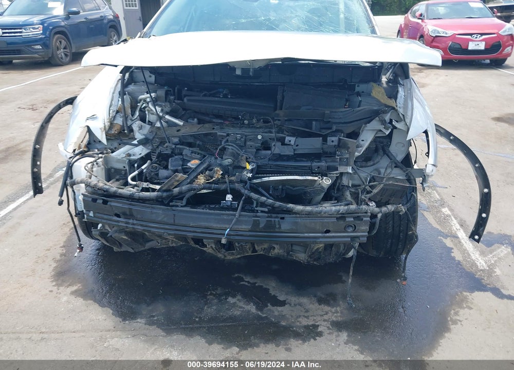 2019 NISSAN ROGUE SL VIN: 5N1AT2MT5KC734366