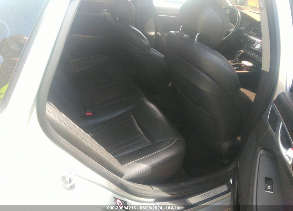 2015 HYUNDAI GENESIS 5.0 VIN: KMHGN4JF1FU028834