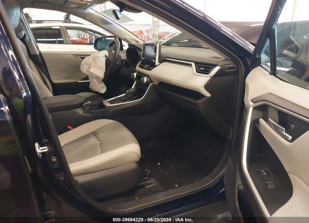 2021 TOYOTA RAV4 HYBRID XLE PREMIUM VIN: 4T3B6RFV2MU057588