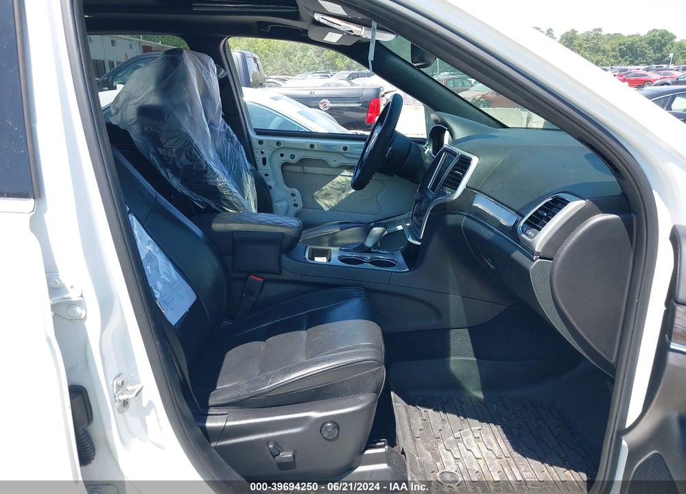 2016 JEEP GRAND CHEROKEE HIGH ALTITUDE VIN: 1C4RJECG0GC382629
