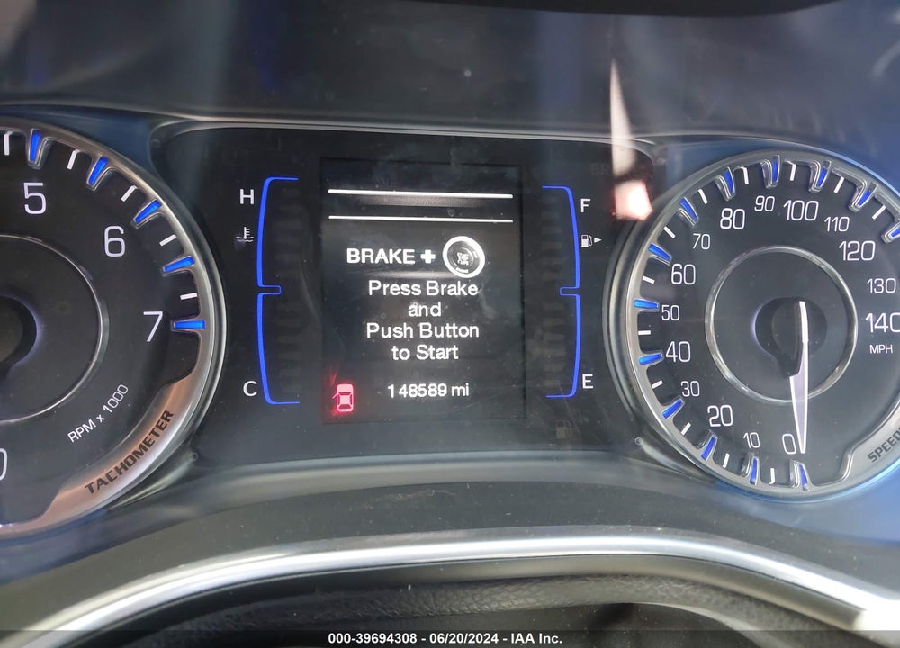 2015 CHRYSLER 200 LIMITED VIN: 1C3CCCAB8FN667422