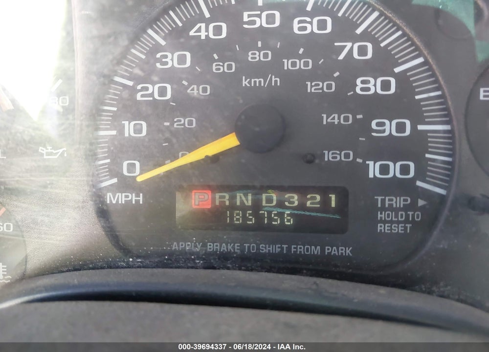 2000 CHEVROLET EXPRESS VIN: 1GCHG35R5Y1151901