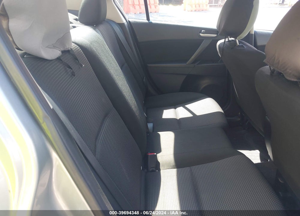 2012 MAZDA 3 I SPORT VIN: JM1BL1UG0C1518444