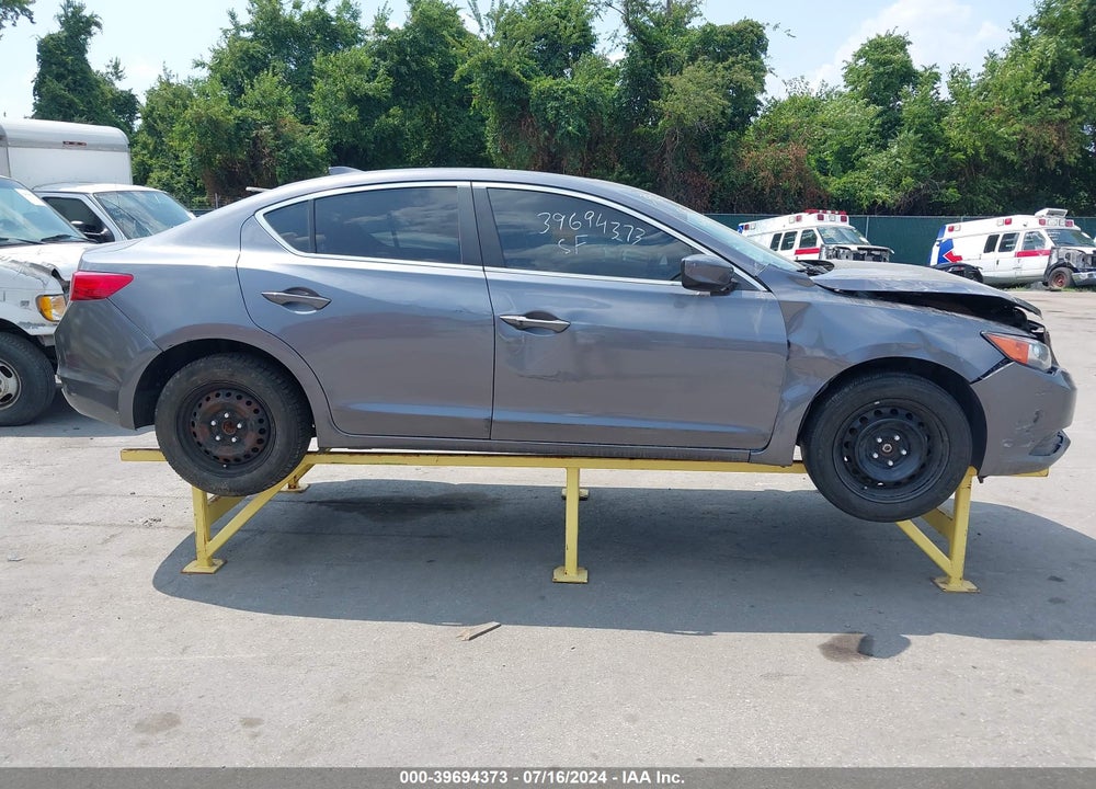 2015 ACURA ILX 2.0L VIN: 19VDE1F3XFE002308