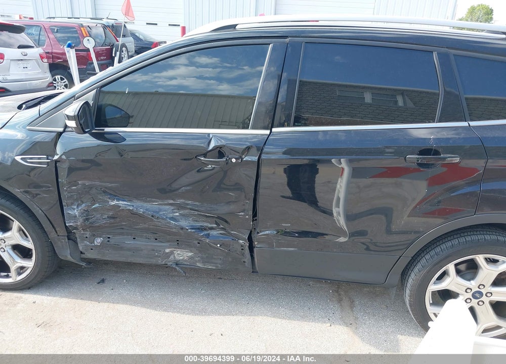 2019 FORD ESCAPE TITANIUM VIN: 1FMCU9J96KUC24433
