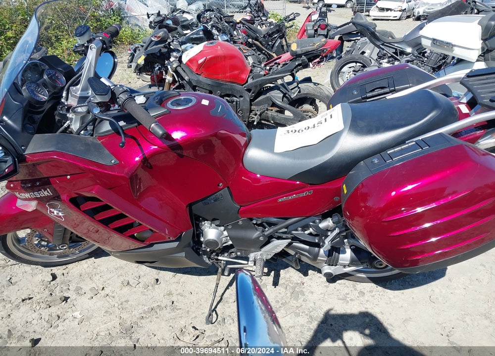2009 KAWASAKI ZG1400 B VIN: JKBZGNB179A010902