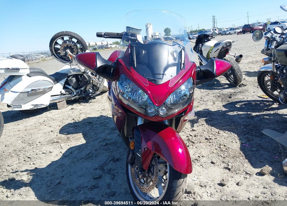 2009 KAWASAKI ZG1400 B VIN: JKBZGNB179A010902