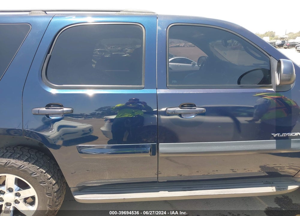 2009 GMC YUKON SLE1 VIN: 1GKFC23C69R209307