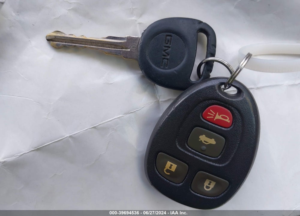 2009 GMC YUKON SLE1 VIN: 1GKFC23C69R209307