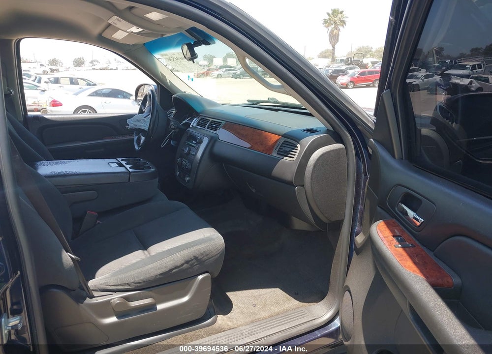 2009 GMC YUKON SLE1 VIN: 1GKFC23C69R209307